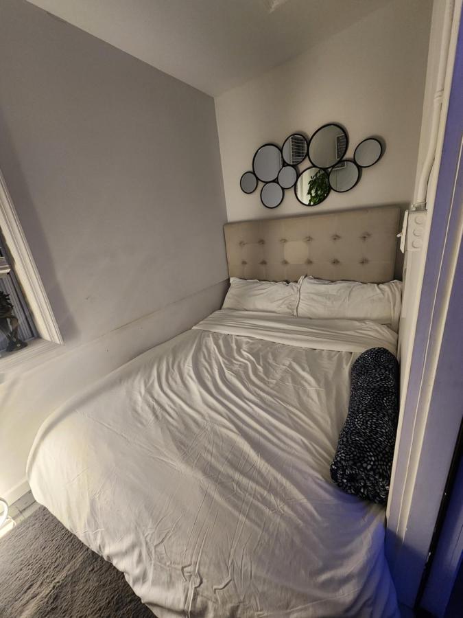 Zen Oasis Room Newark Bagian luar foto
