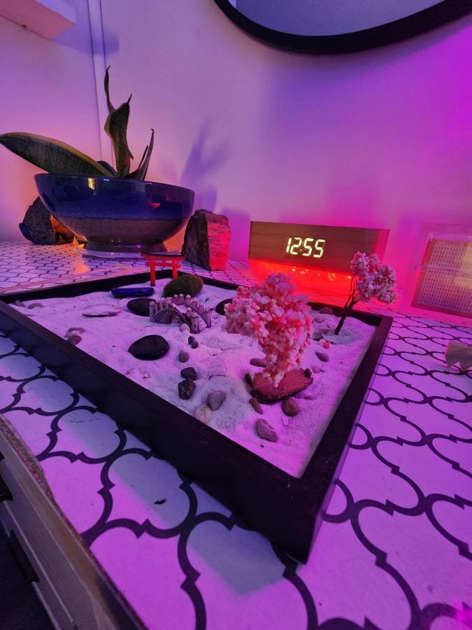Zen Oasis Room Newark Bagian luar foto