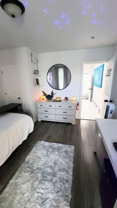 Zen Oasis Room Newark Bagian luar foto